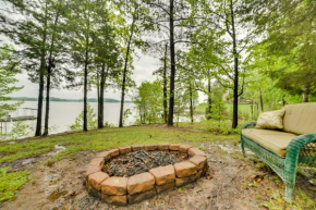 Kentucky Lakeside Home with Deck - 20 Mi to LBL!